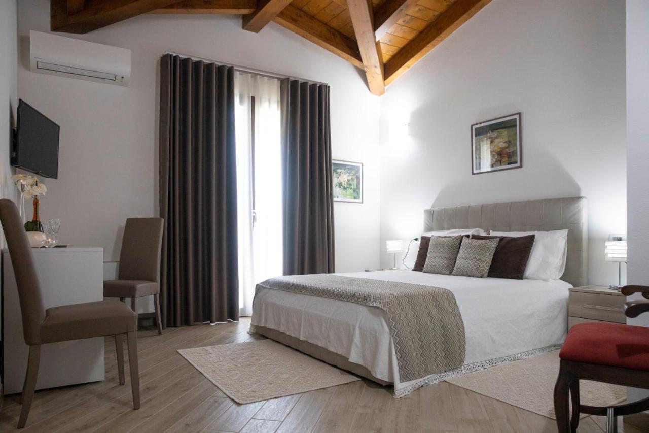 Irilor Luxury B&B Валледория Экстерьер фото
